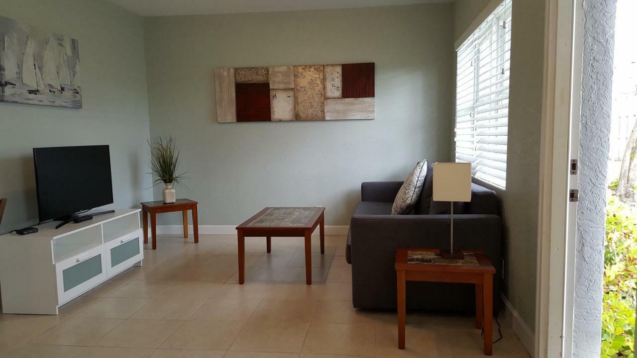 Coral Key Inn Lauderdale-by-the-Sea Zewnętrze zdjęcie