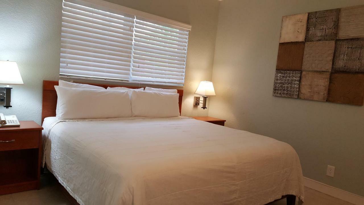 Coral Key Inn Lauderdale-by-the-Sea Zewnętrze zdjęcie